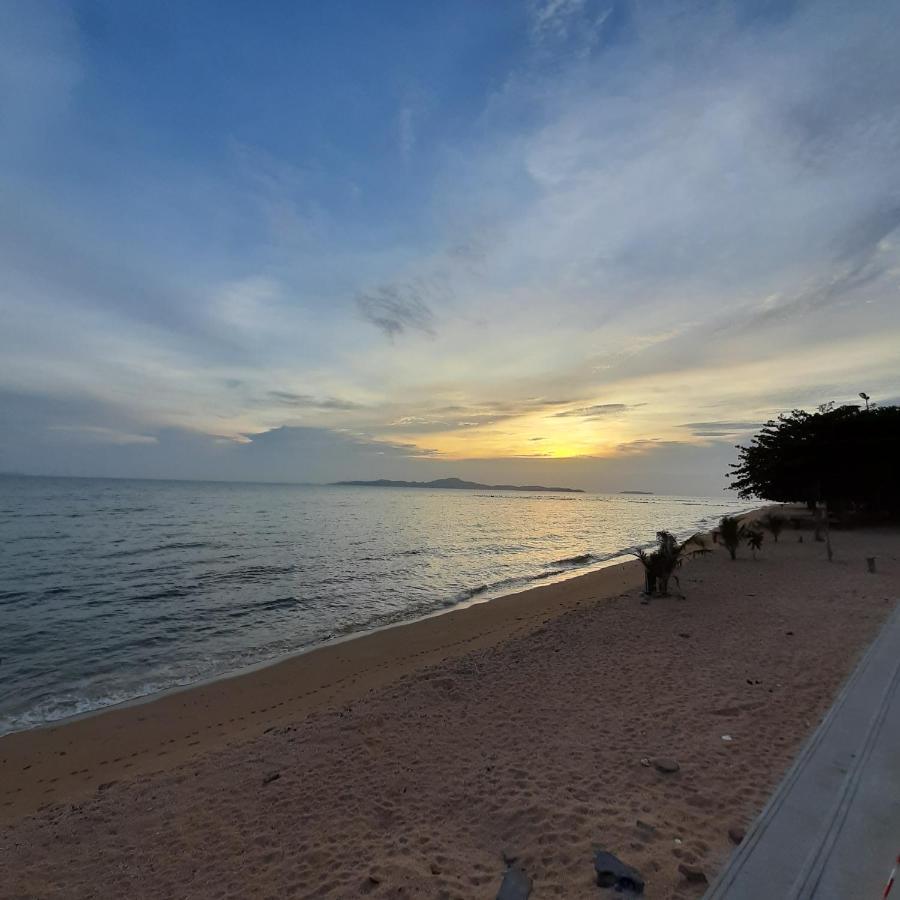 Nong Guest House Pattaya Exterior photo