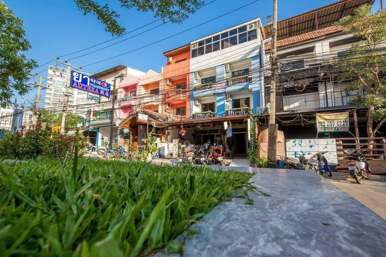 Nong Guest House Pattaya Exterior photo